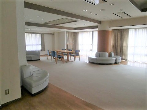 研修棟ロビー