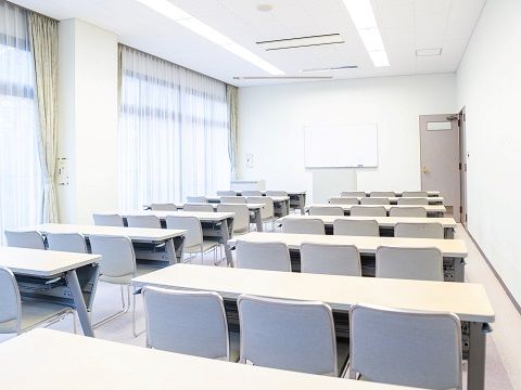 中研修室