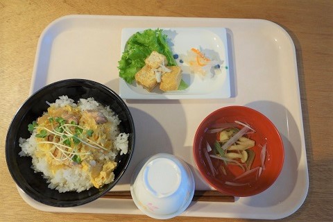 昼食